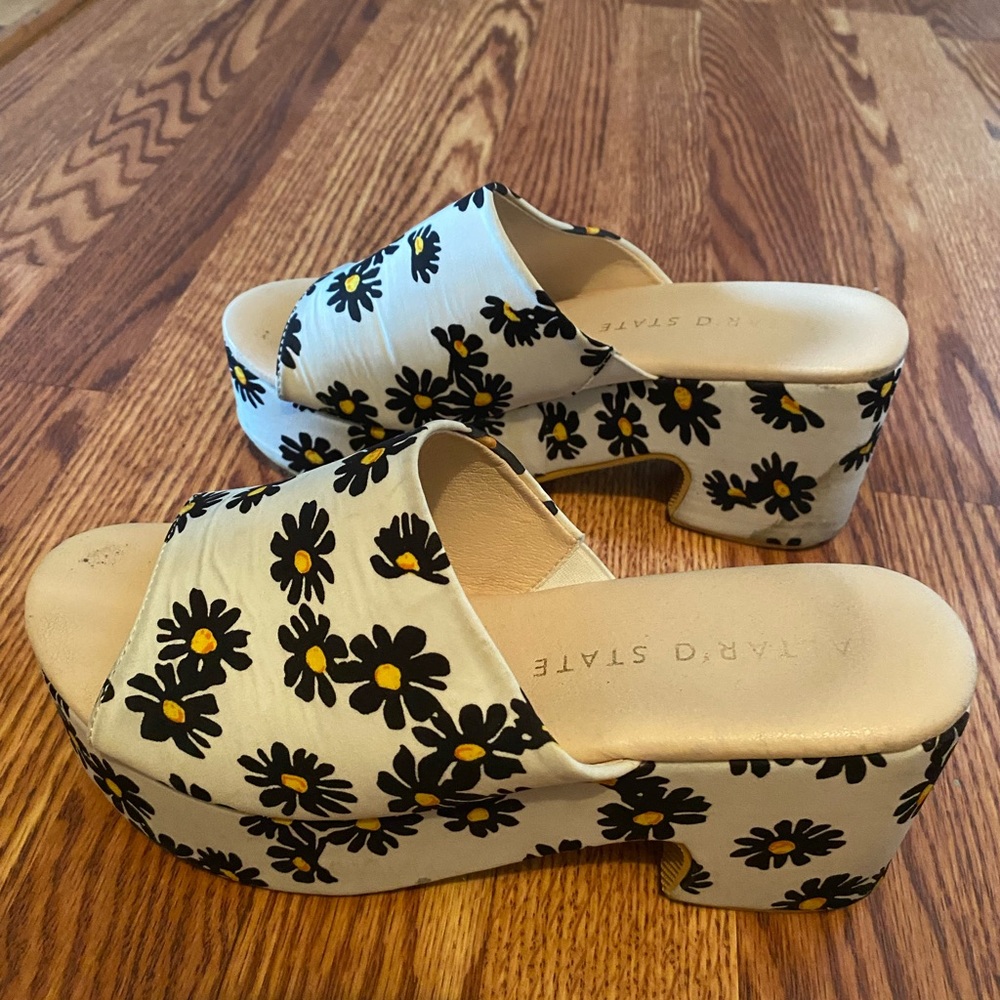 Altar'd State Black and white Floral Platform Shoes